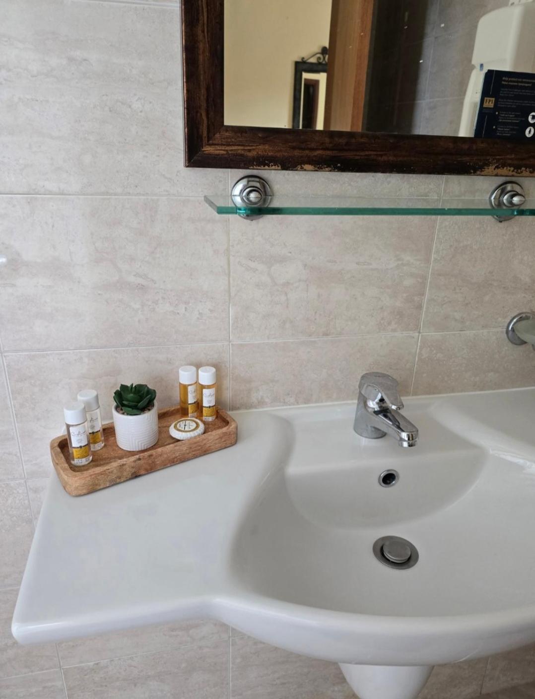 Santa Marina Apartaments- Karina 1 Созопол Екстериор снимка
